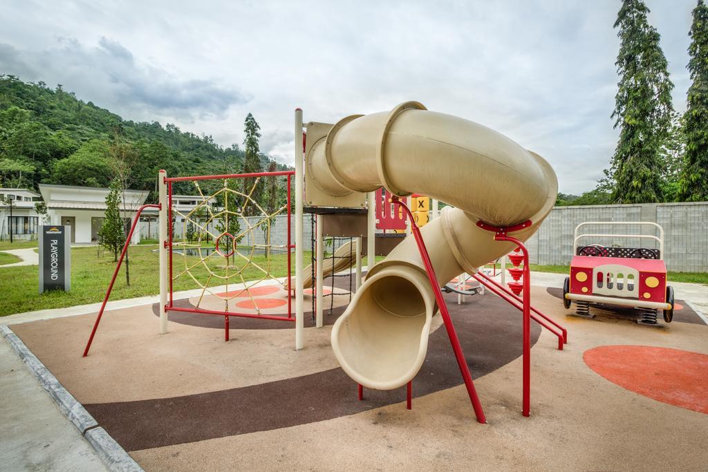 Hotel Erya By Suria Hot Spring Bentong Esterno foto