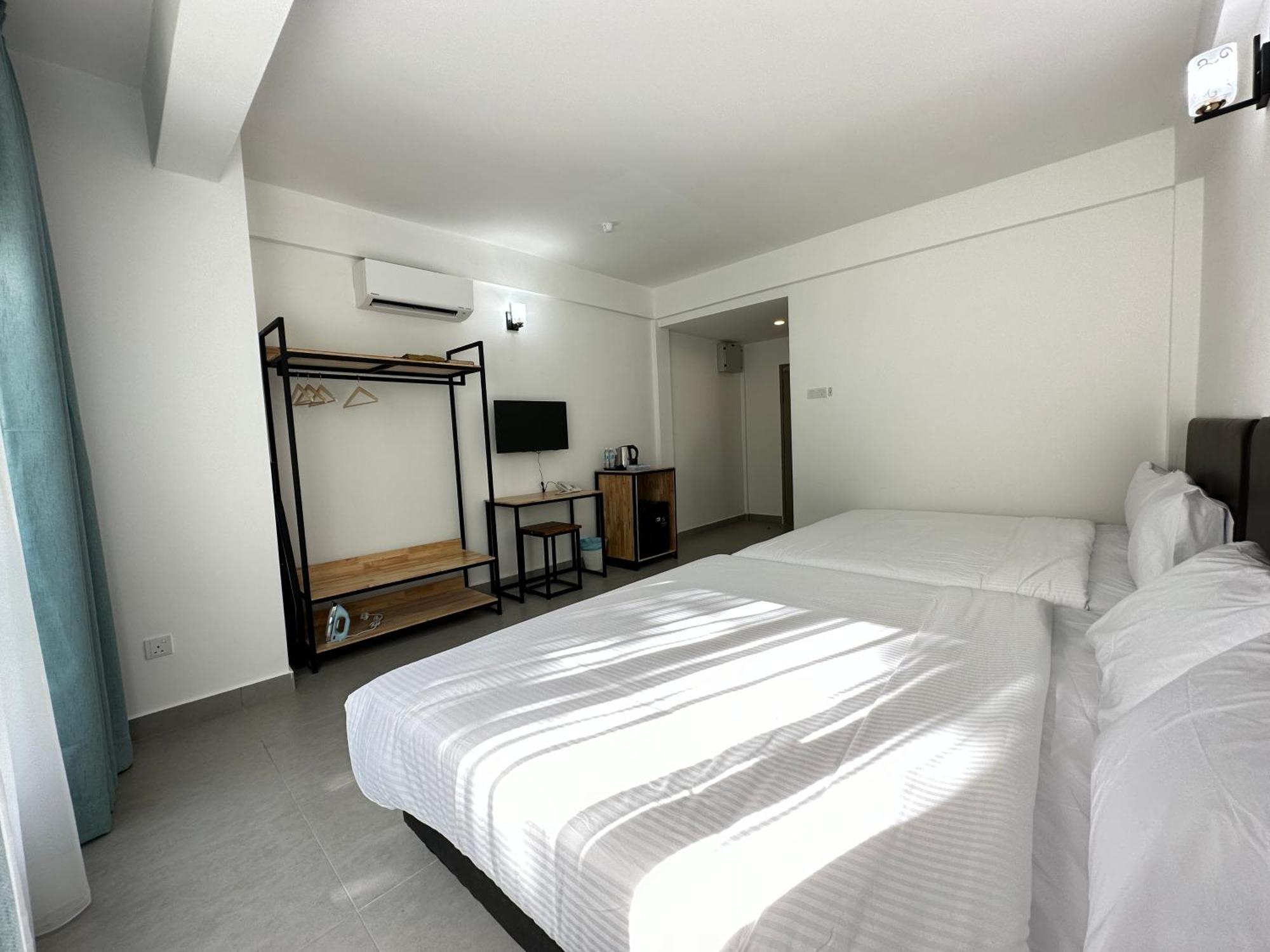 Hotel Erya By Suria Hot Spring Bentong Esterno foto