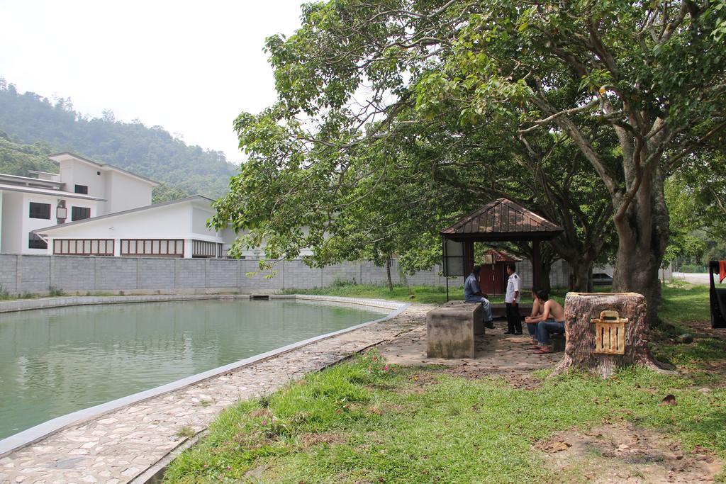 Hotel Erya By Suria Hot Spring Bentong Esterno foto