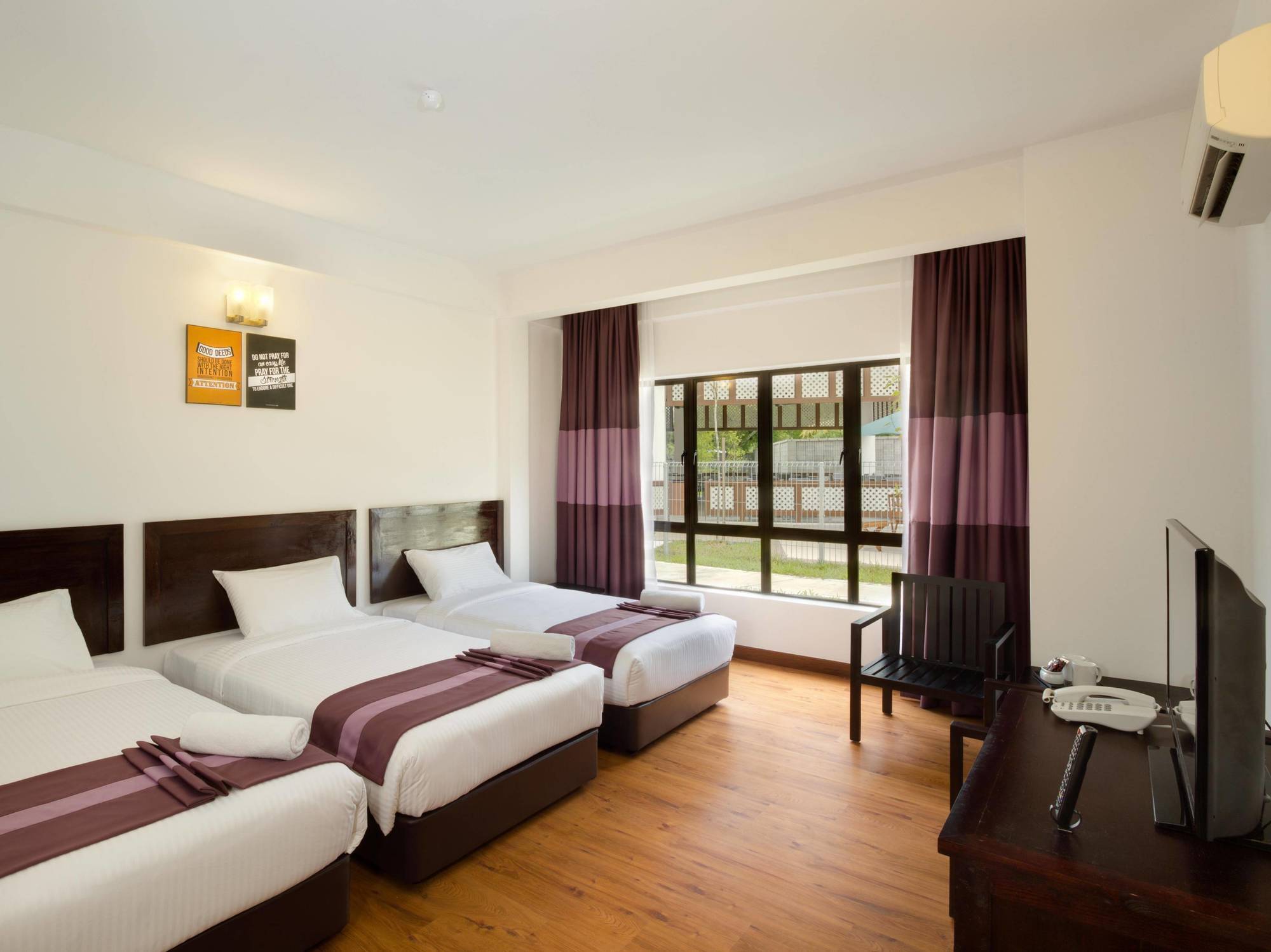 Hotel Erya By Suria Hot Spring Bentong Esterno foto